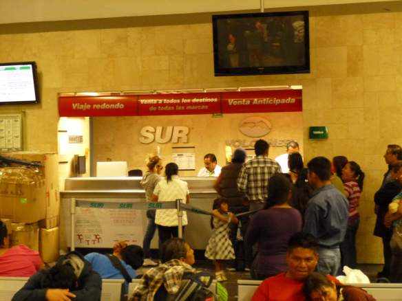 Bus tickets to Amecameca can be purchased at the SUR / Volcanes Ticket Counter in the TAPO bus station, Mexico City.